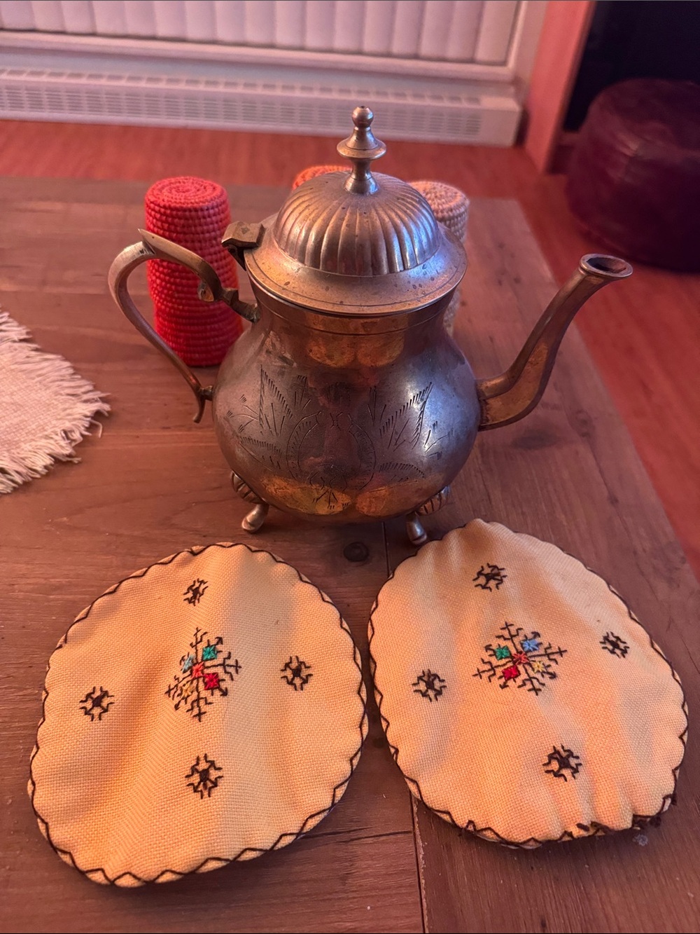 Vintage-Style Brass Teapot with Beige Embroidered Coasters - Home Kitchen